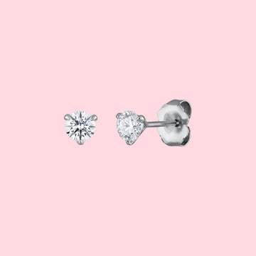 .50 TOTAL CARAT WEIGHT (0.25 EACH)